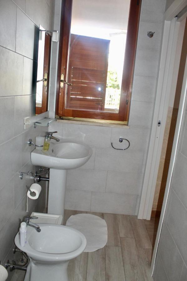 Hotel Lo Yacht Porto Cesareo Exteriér fotografie